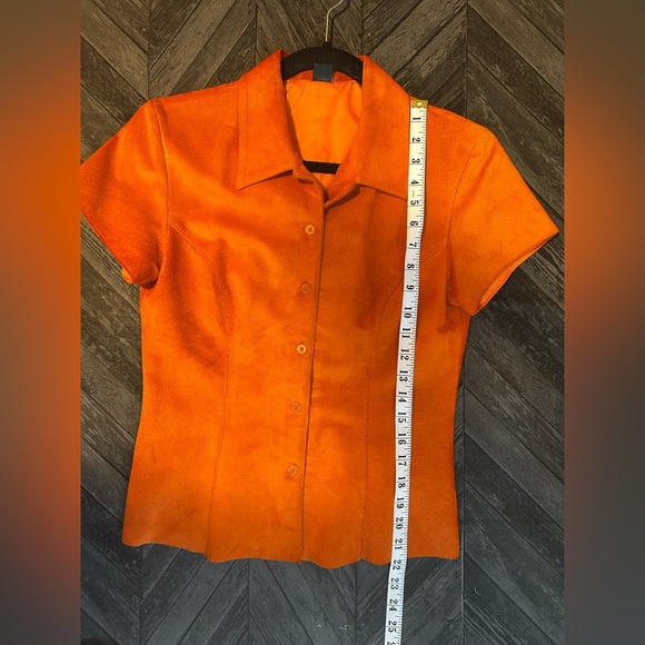 DANIER Leather Orange Suede Button Up Short Sleeve Shirt Sz Small - Picture 11 of 12